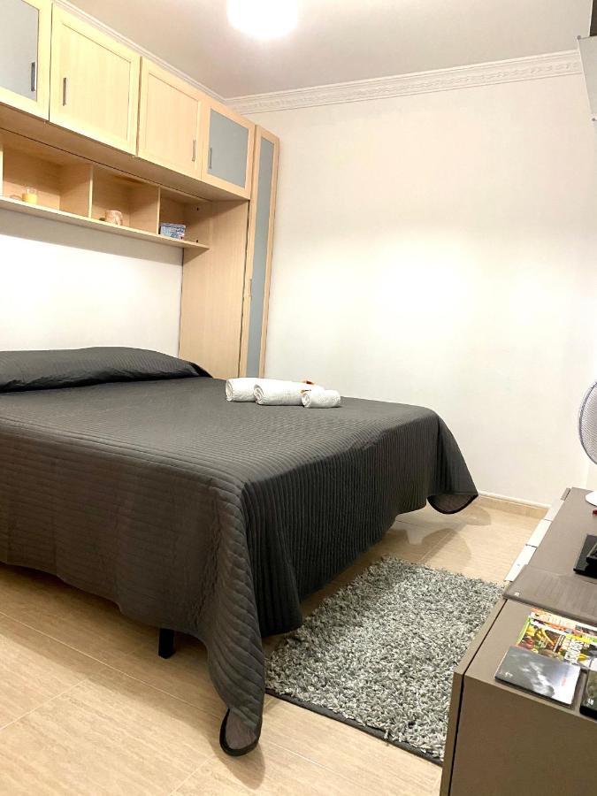 Amplia habitación en los Llanos de Aridane Exterior foto